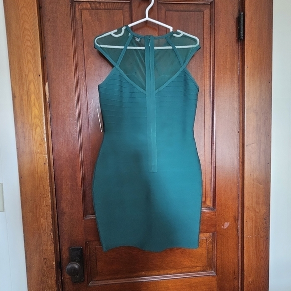 Guess Women's Green Short Sleeve Mesh Round Neck Bodycon Dress - Picture 4 of 8